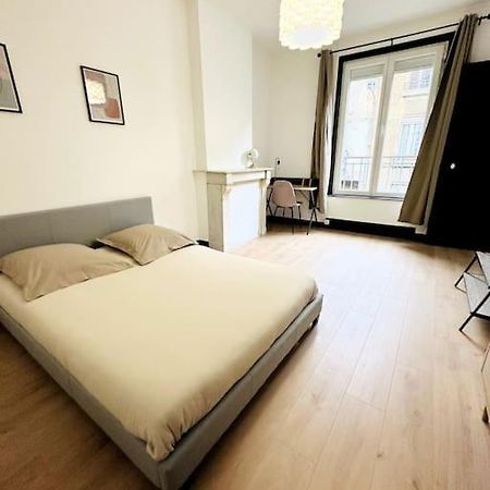 Le Moderne Apartment Charleville-Mezieres Ngoại thất bức ảnh