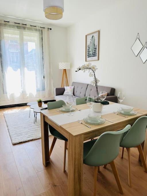 Le Moderne Apartment Charleville-Mezieres Ngoại thất bức ảnh